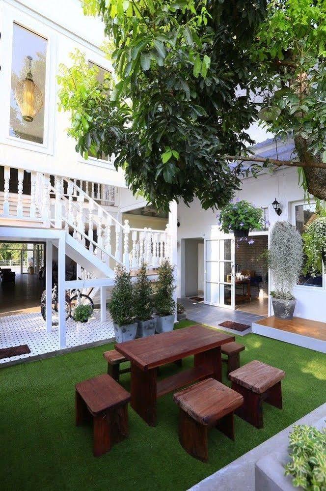 Baan Iyara Hotel Nan Exterior foto